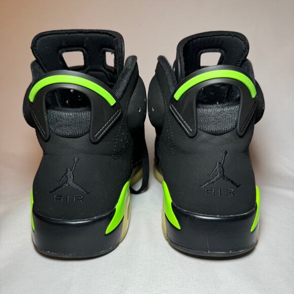 Size 10.5 - Nike Air Jordan 6 Retro Electric Green Men's Shoes - Picture 7 of 10